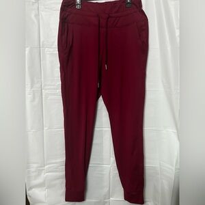 Halara jogger pants. Women’s size Large